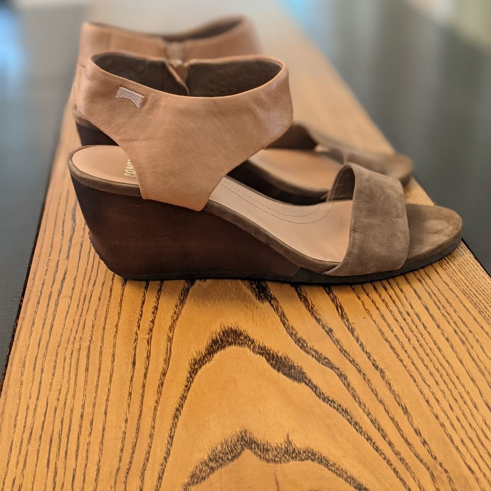 Camper Laura Wedges, size 39(8.5)